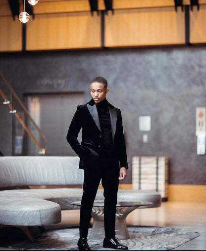 Velvet Mens Suits Slim Fit Groomsmen Wedding Tuxedos 2 Pieces Sets