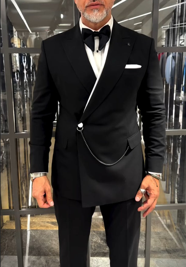 Double-Layered Jacket With Chain